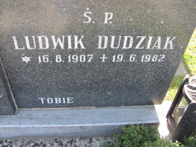 Maria Dudziak 1946 Porąbka Gmina - Grobonet - Wyszukiwarka osób pochowanych